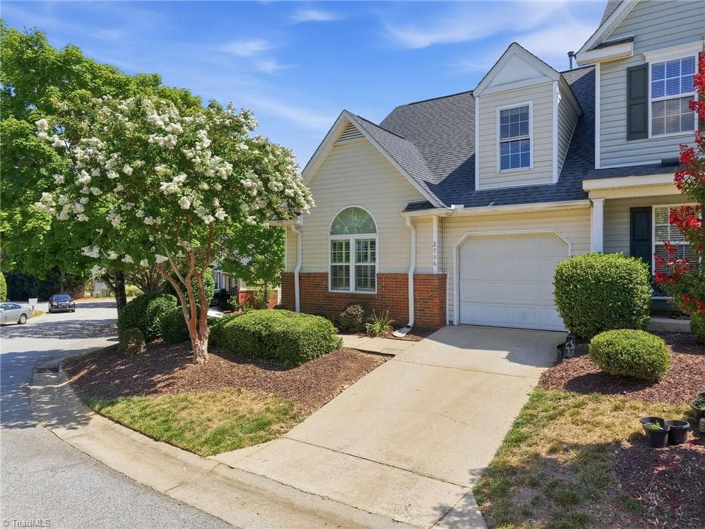 Stick/Site Built at 2736 N Keswick Way, Greensboro NC 27410, photo 3 of 49