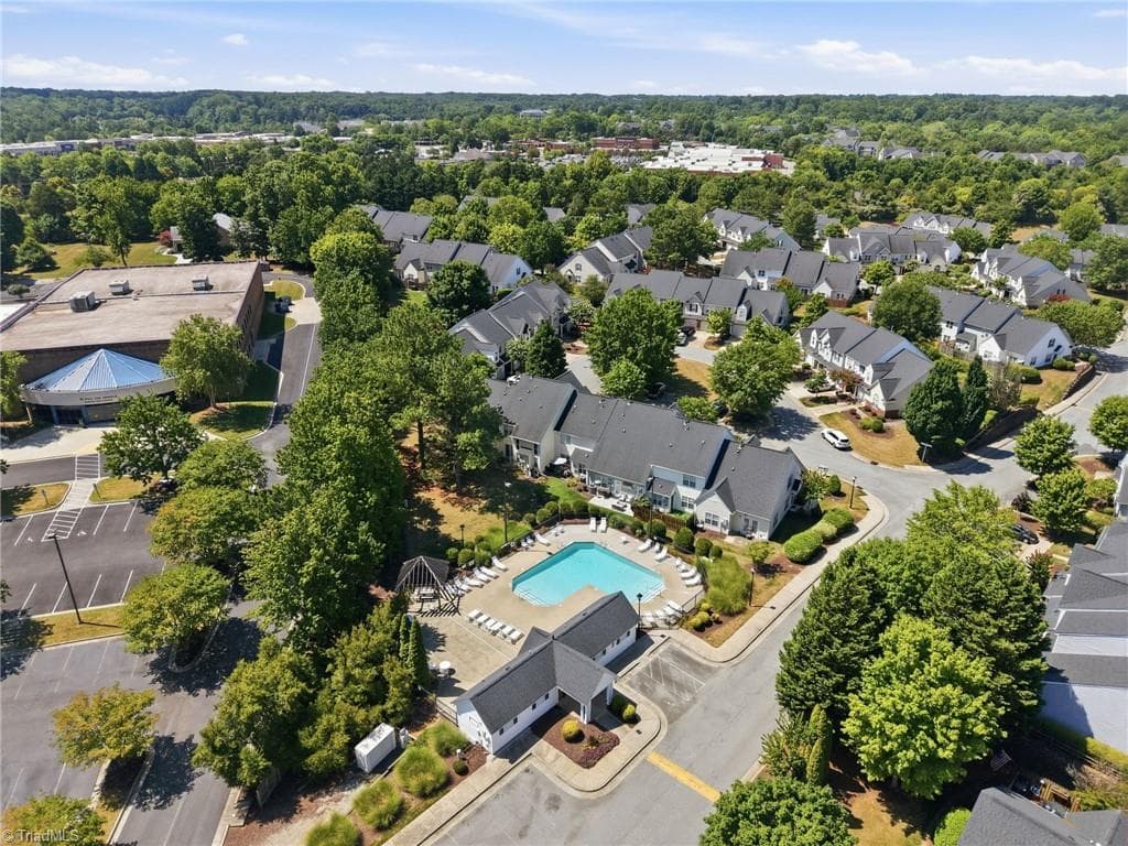 Stick/Site Built at 2736 N Keswick Way, Greensboro NC 27410, photo 44 of 49