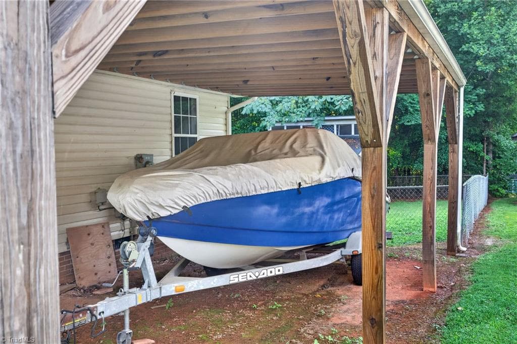 Stick/Site Built at 237 Partridge Drive, Lexington NC 27292, photo 23 of 33