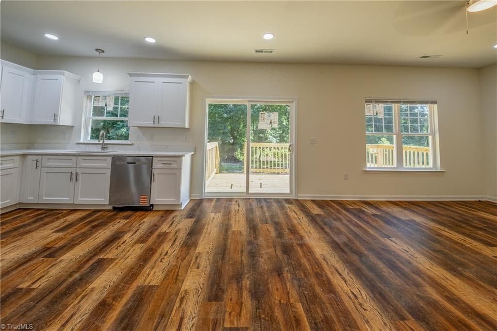 Stick/Site Built at 4247 Compton Drive, Winston-Salem NC 27107, photo 9 of 39