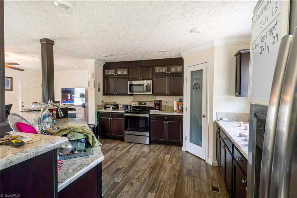 Modular at 1056 Carson James Drive, Boonville NC 27011, photo 7 of 19