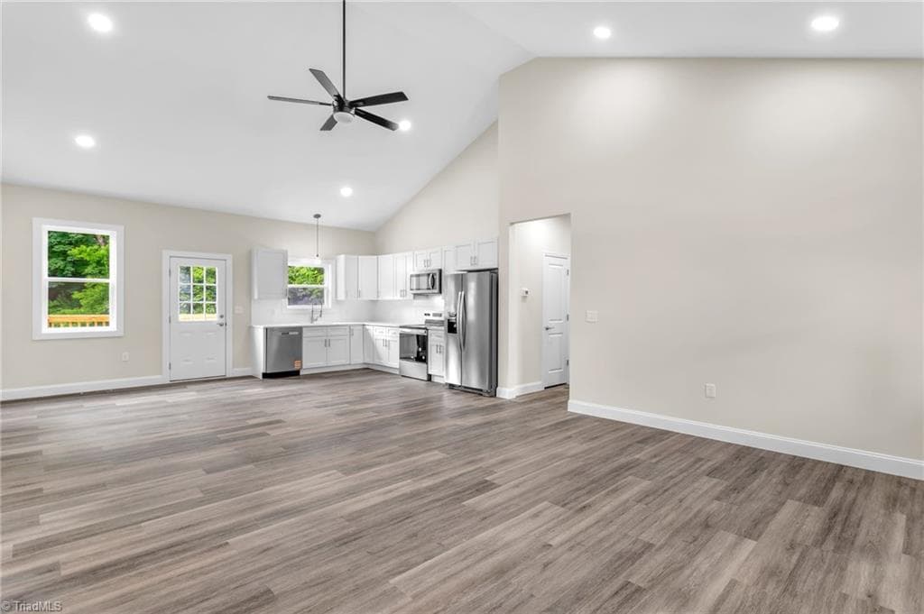 Stick/Site Built at 3634 Old Vineyard Road, Winston-Salem NC 27104, Winston-Salem, photo 4 of 22