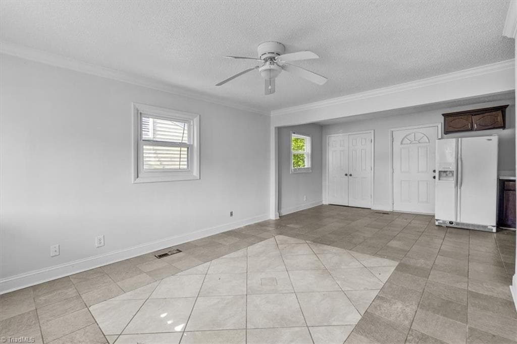 Stick/Site Built at 1724 Glenwood Avenue, Greensboro NC 27403, photo 3 of 26