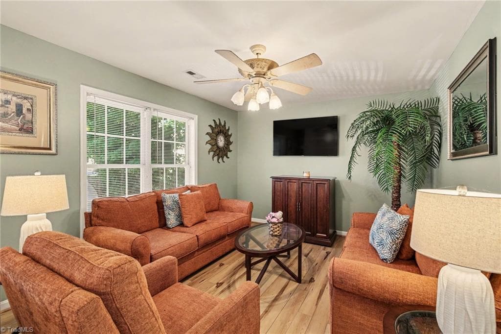Stick/Site Built at 3015 Konnoak Drive, Winston-Salem NC 27127, Winston-Salem, photo 6 of 24