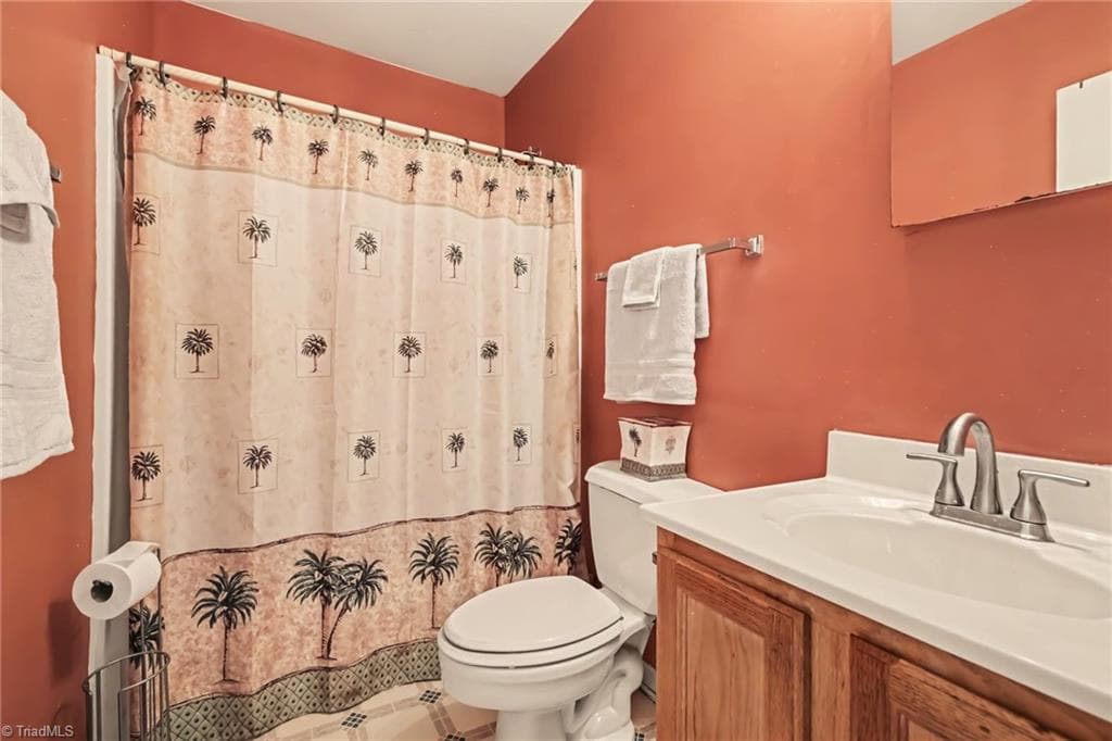 Stick/Site Built at 3015 Konnoak Drive, Winston-Salem NC 27127, Winston-Salem, photo 10 of 24