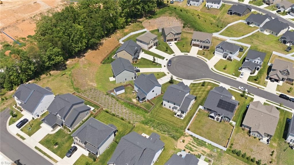 Stick/Site Built at 7458 Buckview Court, Kernersville NC 27284, photo 34 of 38