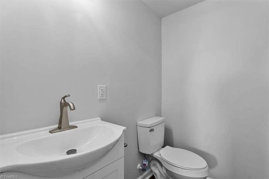 Stick/Site Built at 117 Piedmont Street, Reidsville NC 27320, photo 13 of 32
