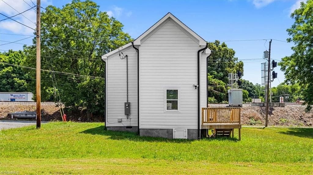 Stick/Site Built at 117 Piedmont Street, Reidsville NC 27320, photo 31 of 32