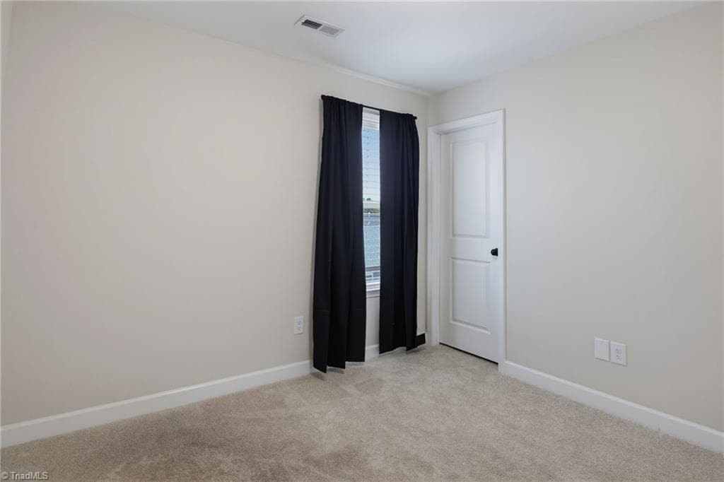 Stick/Site Built at 1403 Prospect Hill Street, Kernersville NC 27284, photo 28 of 31
