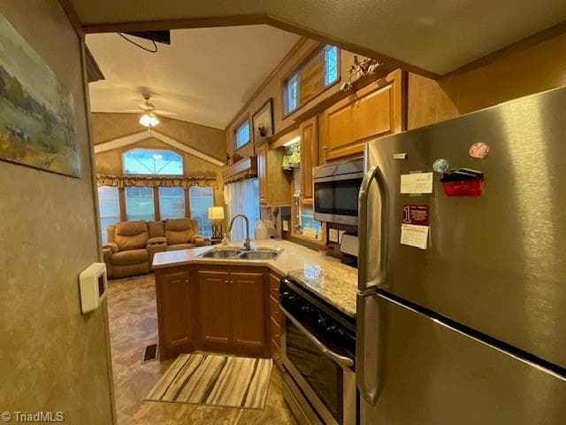 Resort at 2330 Edmonds Road # 46, Galax VA 24333, Galax, photo 8 of 26
