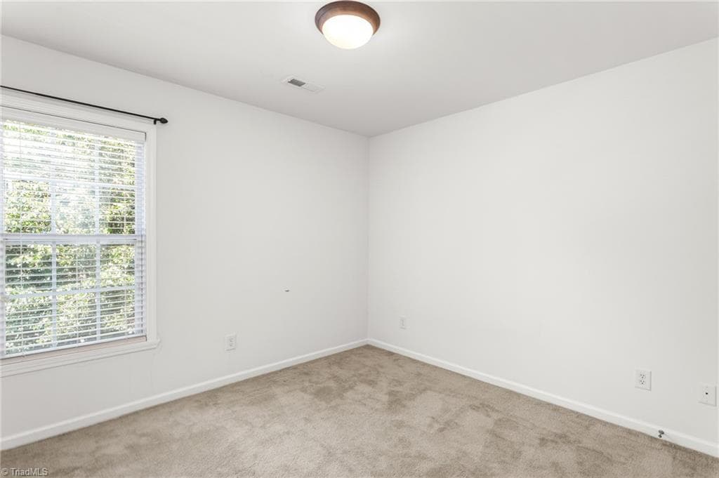 Stick/Site Built at 3869 Hickswood Creek Drive, High Point NC 27265, photo 27 of 37