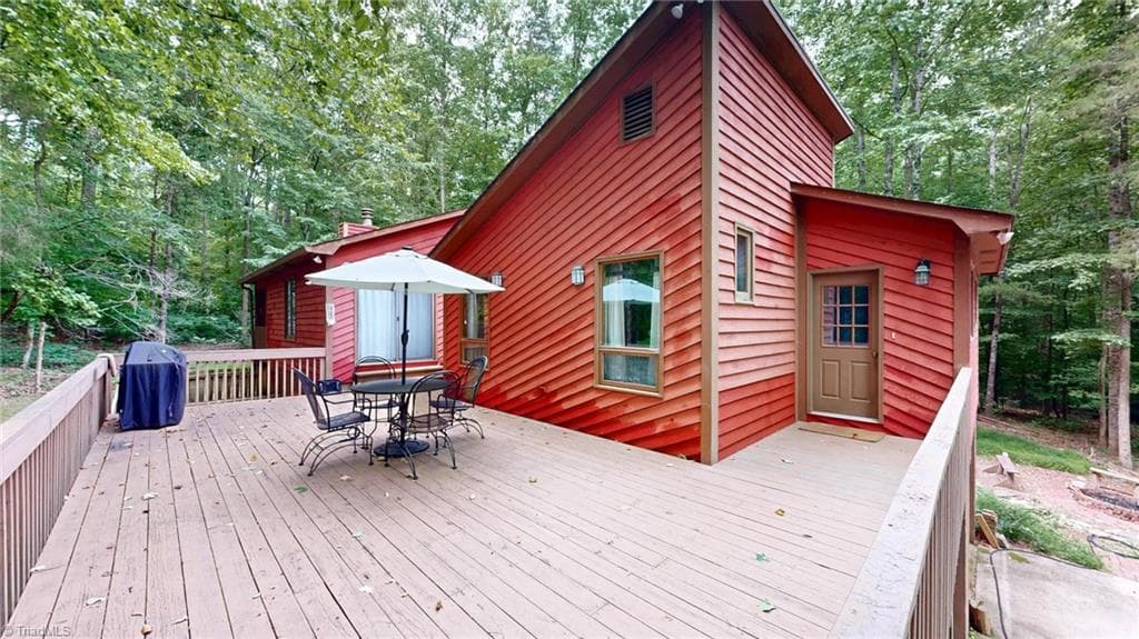Stick/Site Built at 689 Barker Road, Winston-Salem NC 27107, Winston-Salem, photo 3 of 41