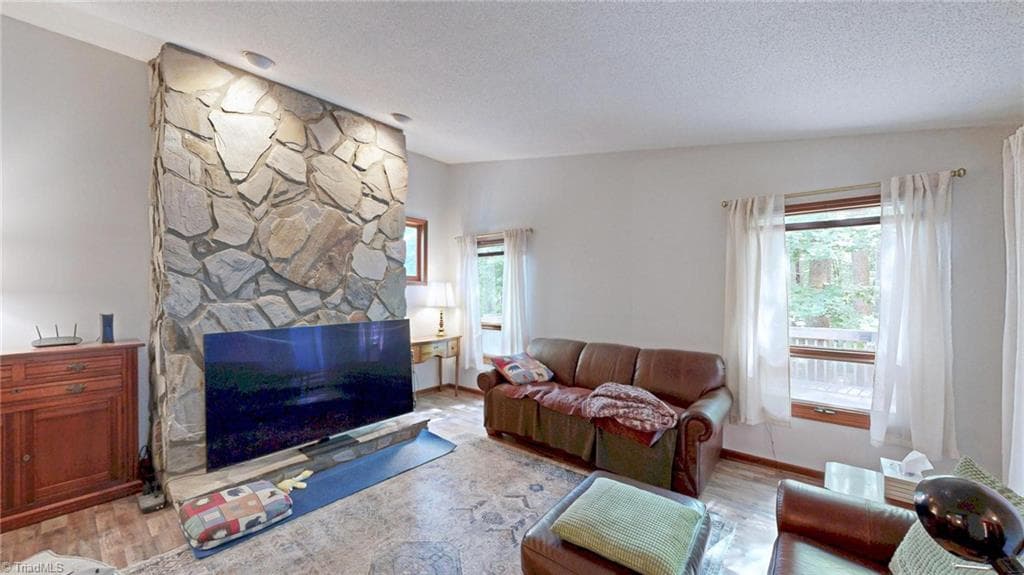 Stick/Site Built at 689 Barker Road, Winston-Salem NC 27107, Winston-Salem, photo 10 of 41