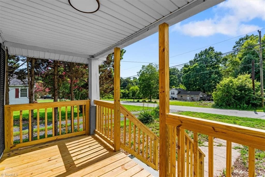Stick/Site Built at 414 Lake Street, Eden NC 27288, Eden, photo 9 of 60
