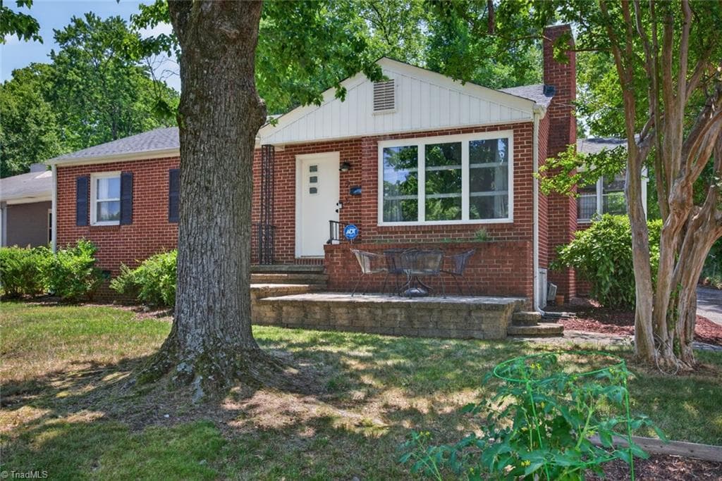 Stick/Site Built at 215 S Lindell Road, Greensboro NC 27403, photo 3 of 32