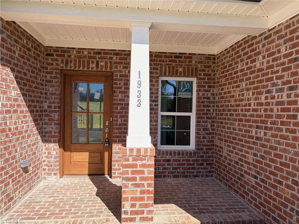 Stick/Site Built at 1933 Michelle Drive, Clemmons NC 27012, photo 5 of 44