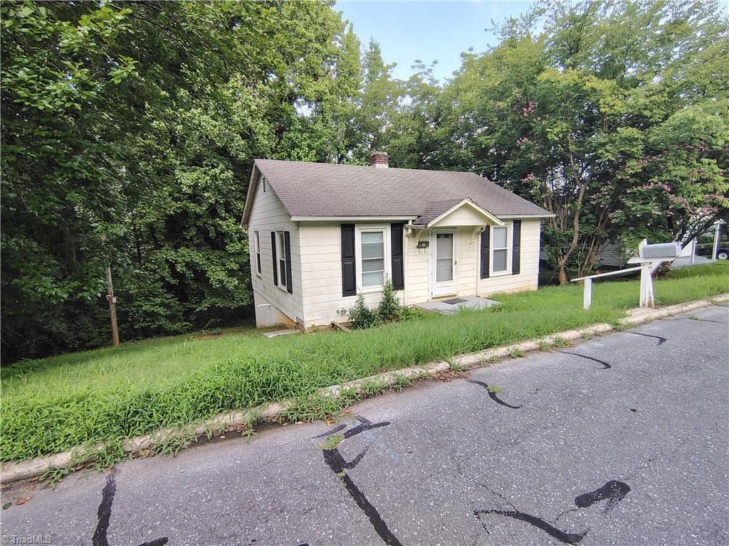 Stick/Site Built at 1001 Lane Street, Reidsville NC 27320, Reidsville, photo 47 of 64