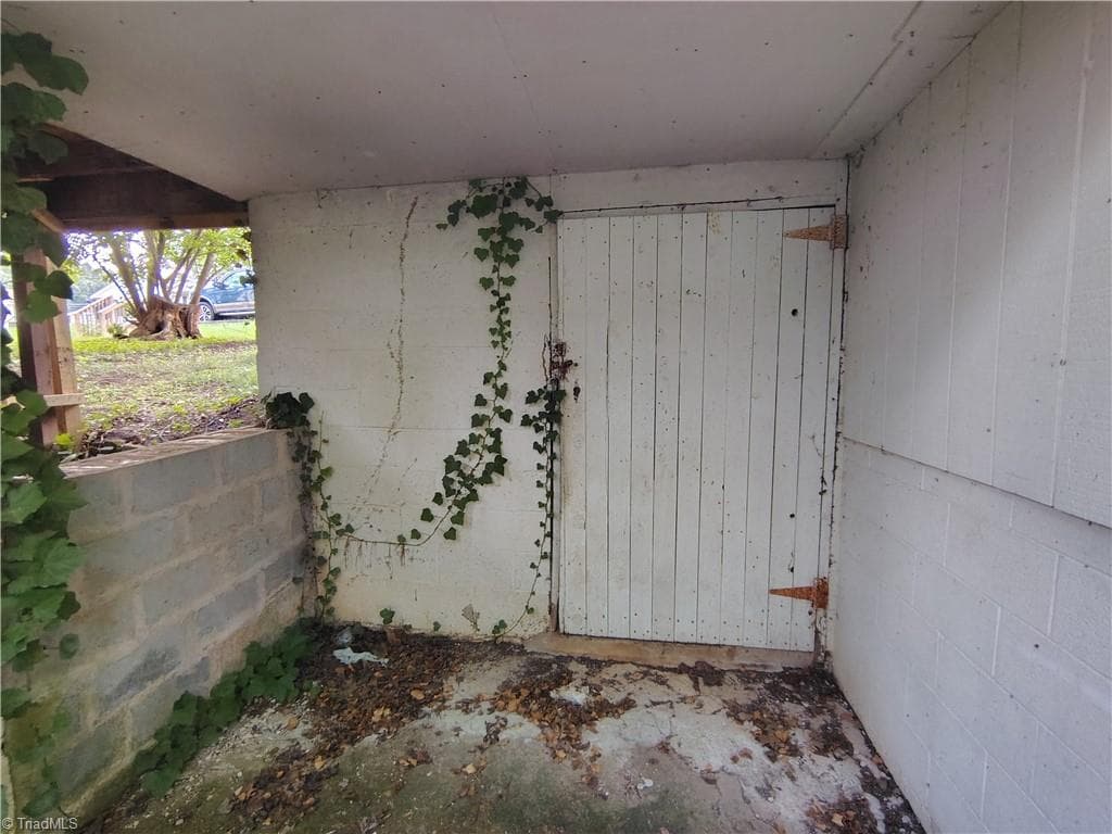 Stick/Site Built at 1001 Lane Street, Reidsville NC 27320, Reidsville, photo 57 of 64