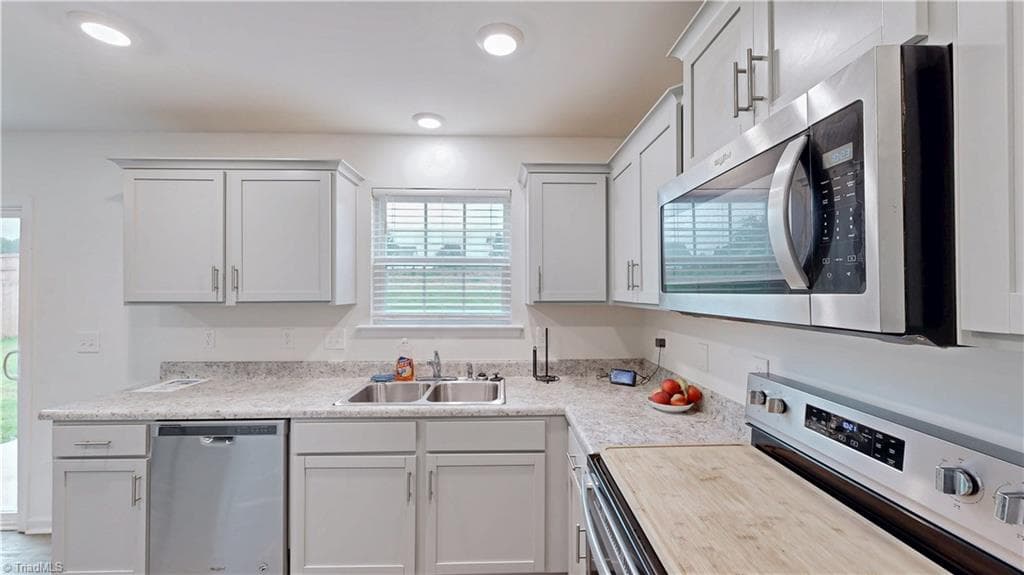 Stick/Site Built at 164 Sparrow Lane, Lexington NC 27295, photo 7 of 27