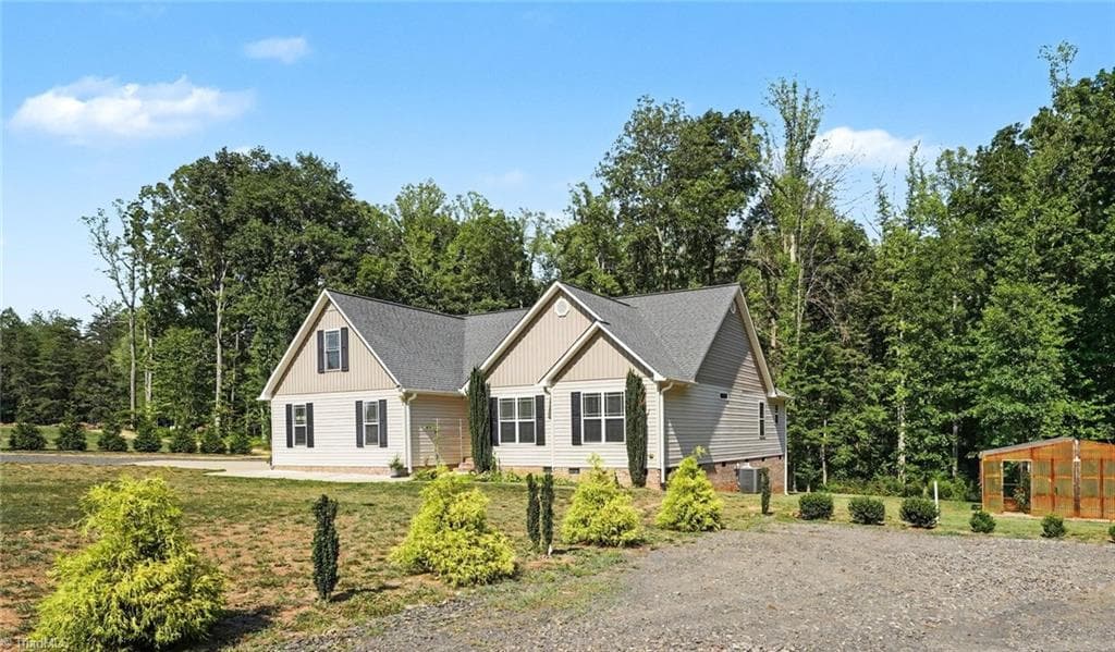 8430 Rumbley Road, Summerfield NC 27358