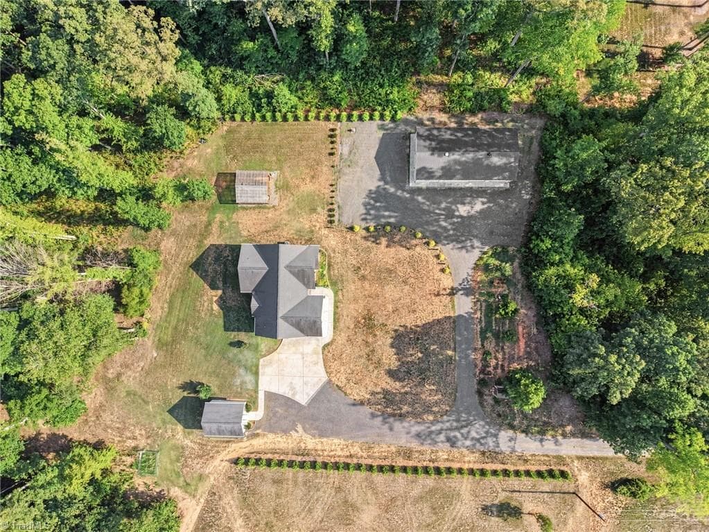 Stick/Site Built at 8430 Rumbley Road, Summerfield NC 27358, photo 35 of 44