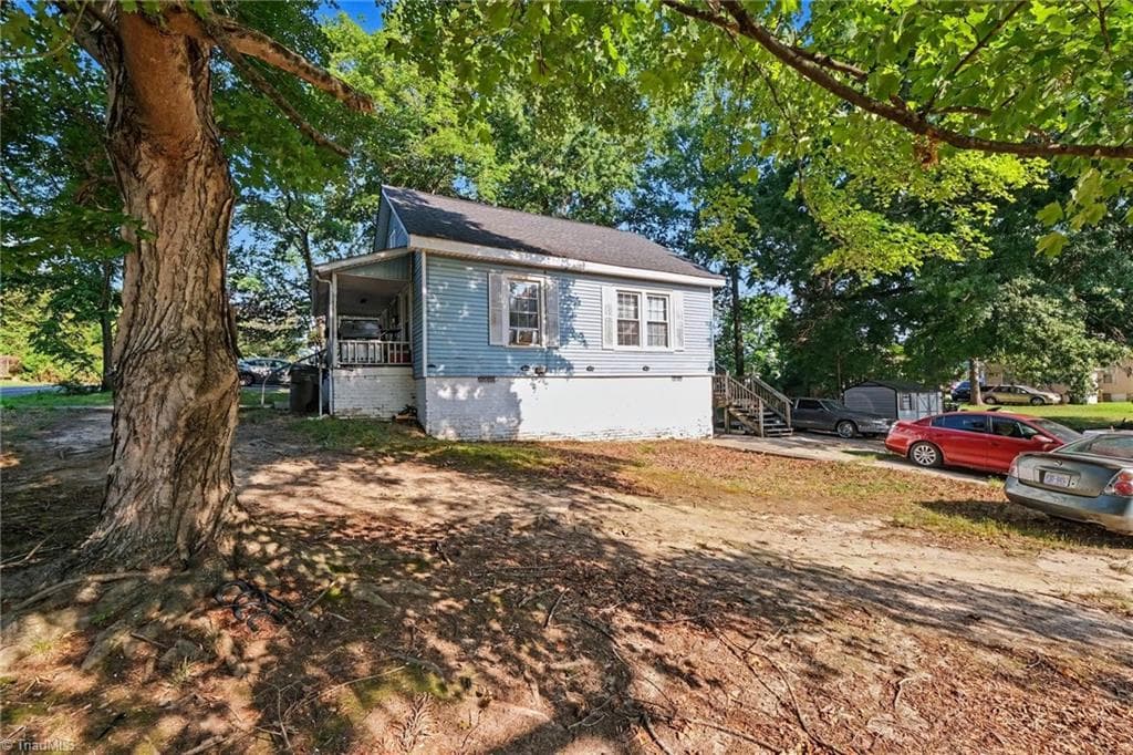 Stick/Site Built at 1005 Ava Street, Burlington NC 27215, photo 3 of 12