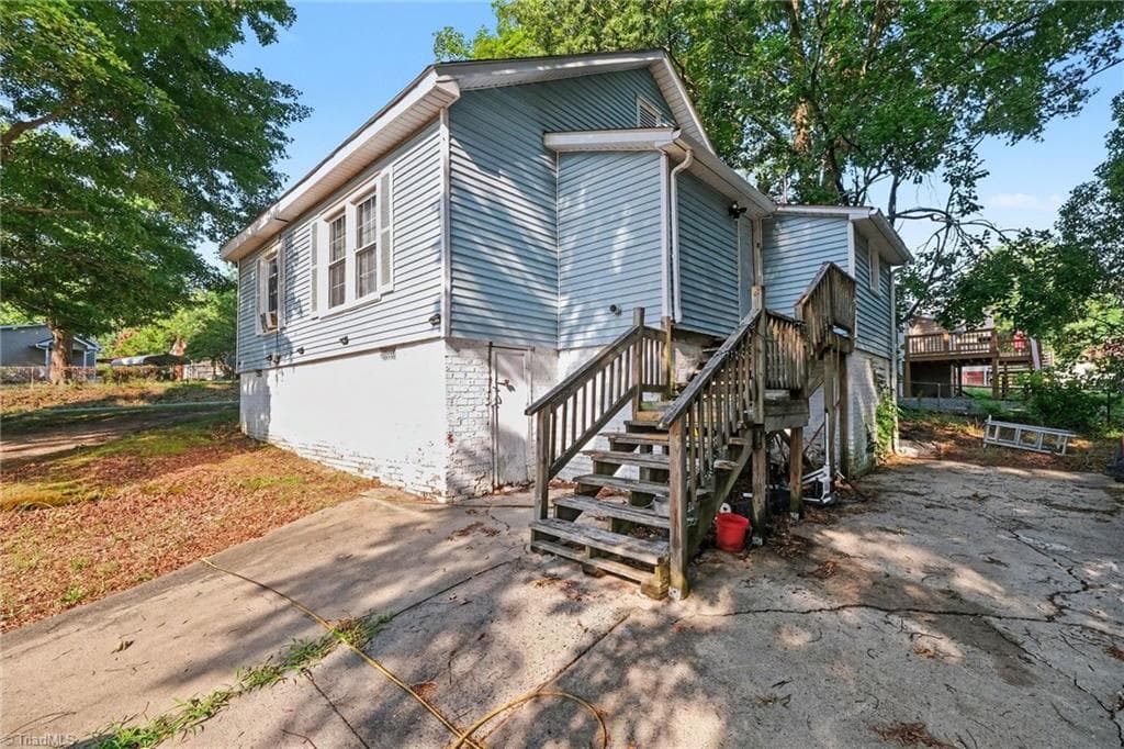 Stick/Site Built at 1005 Ava Street, Burlington NC 27215, Burlington, photo 10 of 12