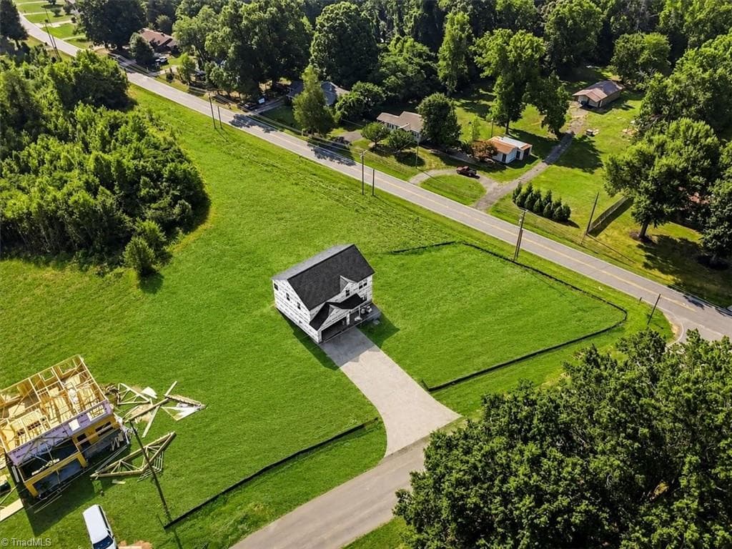 Stick/Site Built at 1913 Dockery Road, Reidsville NC 27320, photo 2 of 41