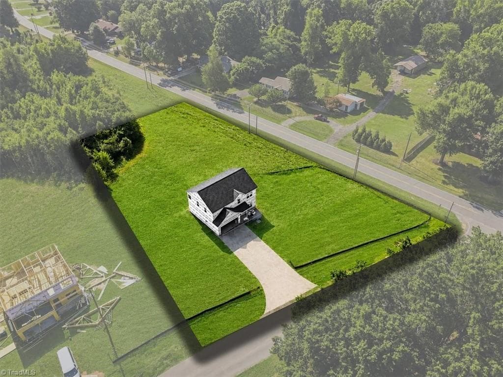 Stick/Site Built at 1913 Dockery Road, Reidsville NC 27320, photo 3 of 41