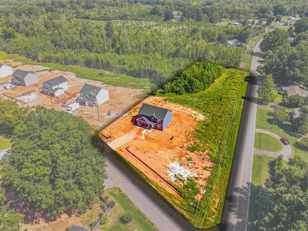 Stick/Site Built at 1913 Dockery Road, Reidsville NC 27320, photo 4 of 41