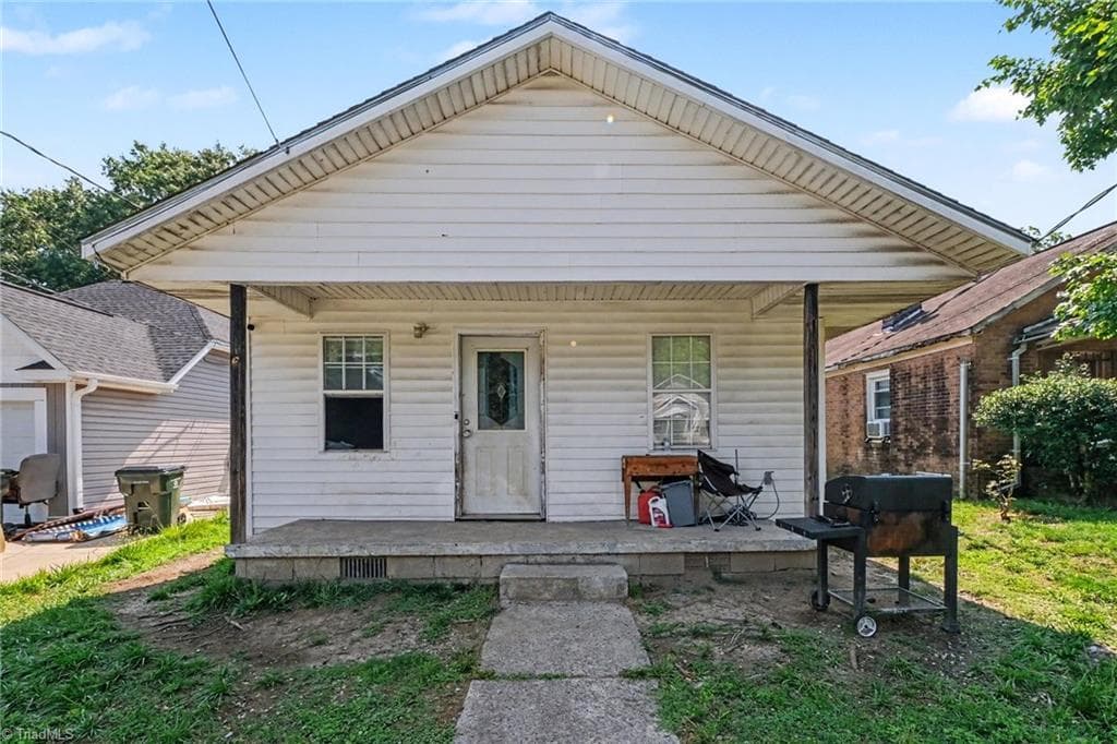 437 Fulton Street, Burlington NC 27217