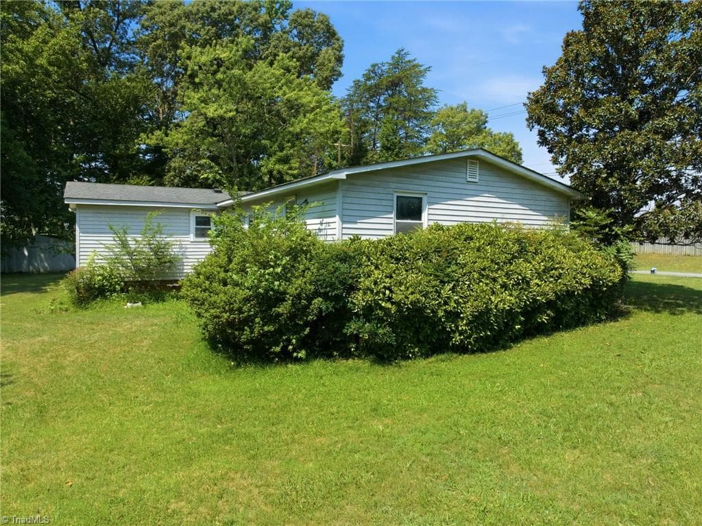 Stick/Site Built at 8405 Stafford Mill Road, Oak Ridge NC 27310, photo 7 of 22