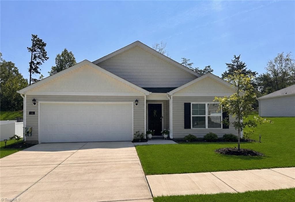 146 Preston Oaks Drive, King NC 27021