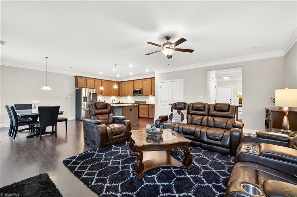 Stick/Site Built at 124 Habersham Court, Lexington NC 27295, photo 11 of 50