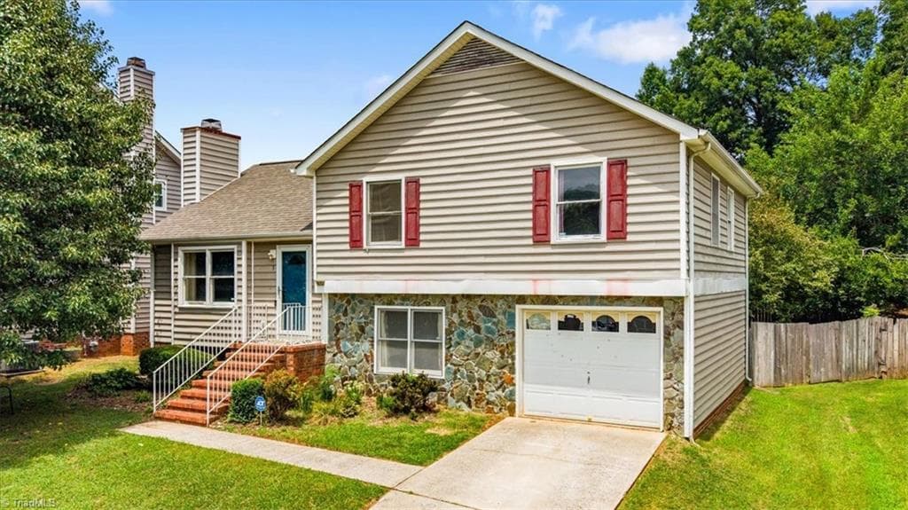 3 Woodlea Ridge Court, Greensboro NC 27406