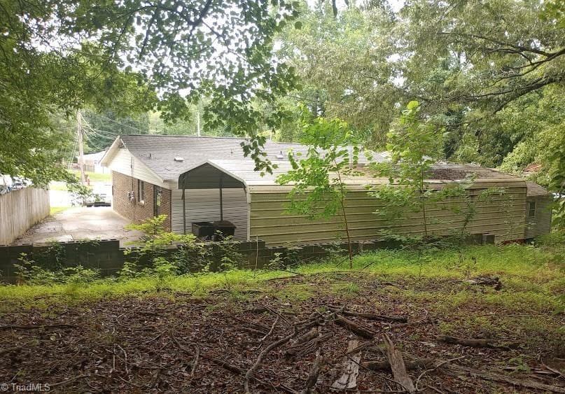 Stick/Site Built at 2713 Ernest Street, High Point NC 27263, photo 24 of 25