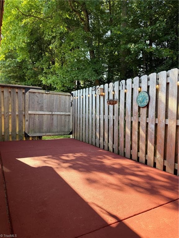 Stick/Site Built at 148 Wyndham Court, High Point NC 27265, photo 25 of 28