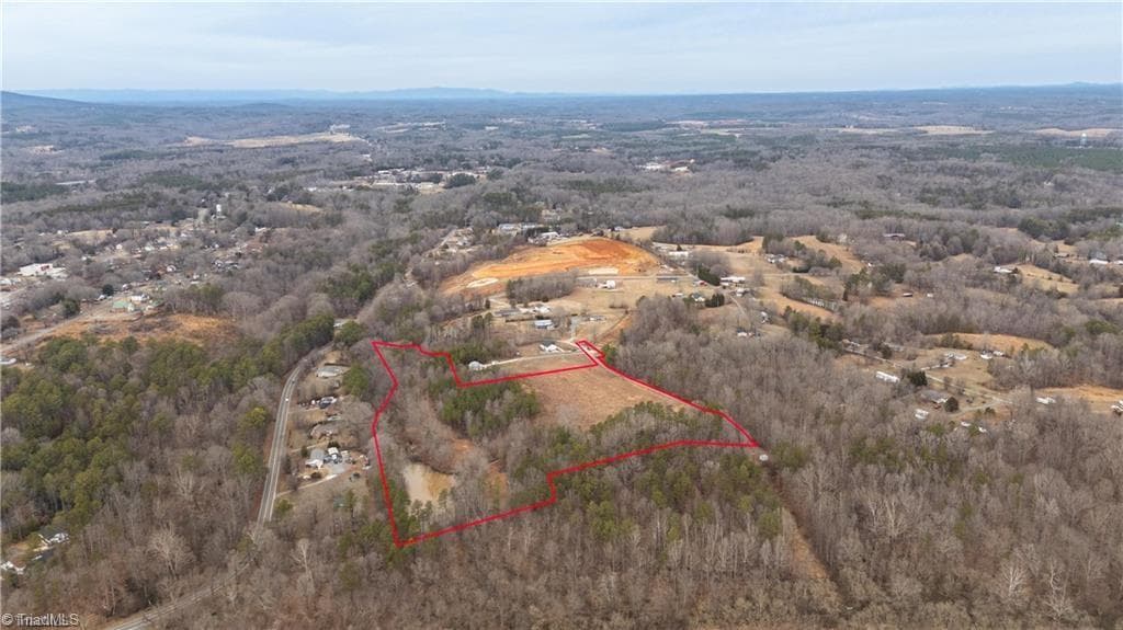 Single Family Residence at 00 Wellhouse Drive, Walnut Cove NC 27052, photo 5 of 16