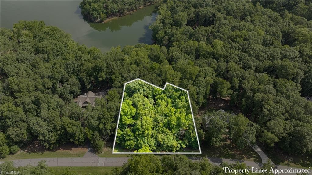 1006 Rocky Cove Lane, Denton NC 27239