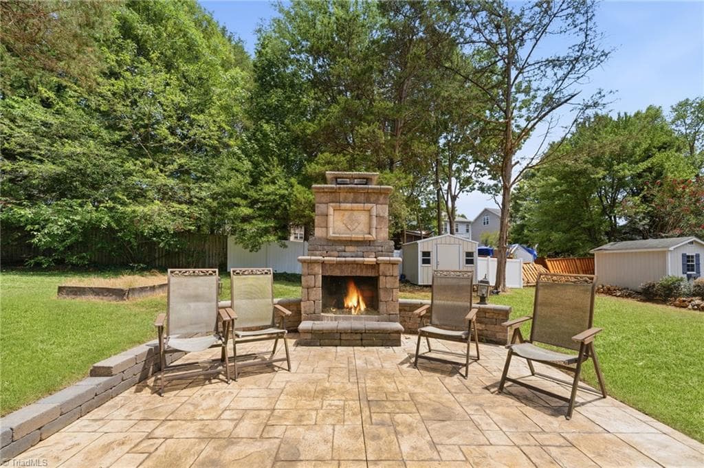 Stick/Site Built at 4380 Peaceford Glen Drive, High Point NC 27265, photo 2 of 50