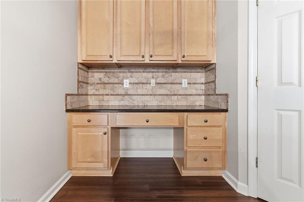 Stick/Site Built at 4380 Peaceford Glen Drive, High Point NC 27265, photo 15 of 50