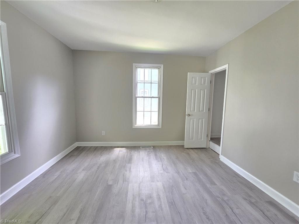 Stick/Site Built at 621 Mulberry Street, Winston-Salem NC 27101, Winston-Salem, photo 9 of 22
