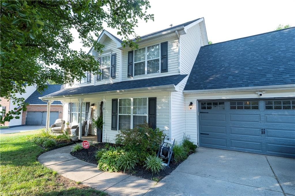 145 Magnolia View Court, Winston-Salem NC 27107