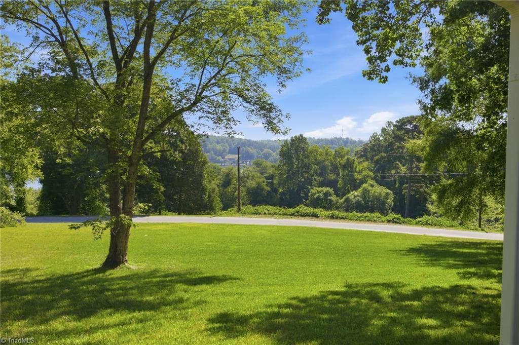 Stick/Site Built at 3123 Castle Avenue, Hickory NC 28601, Hickory, photo 34 of 34