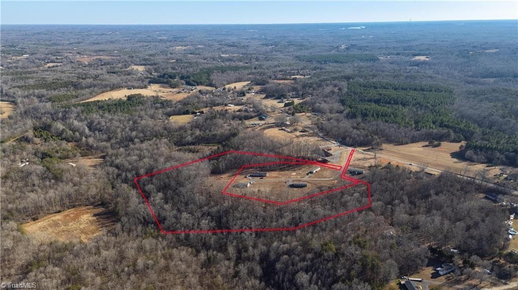 21 NC Highway 704, Madison NC 27025