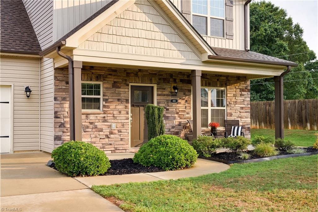 Stick/Site Built at 488 Dorchester Street, Clemmons NC 27012, photo 5 of 45