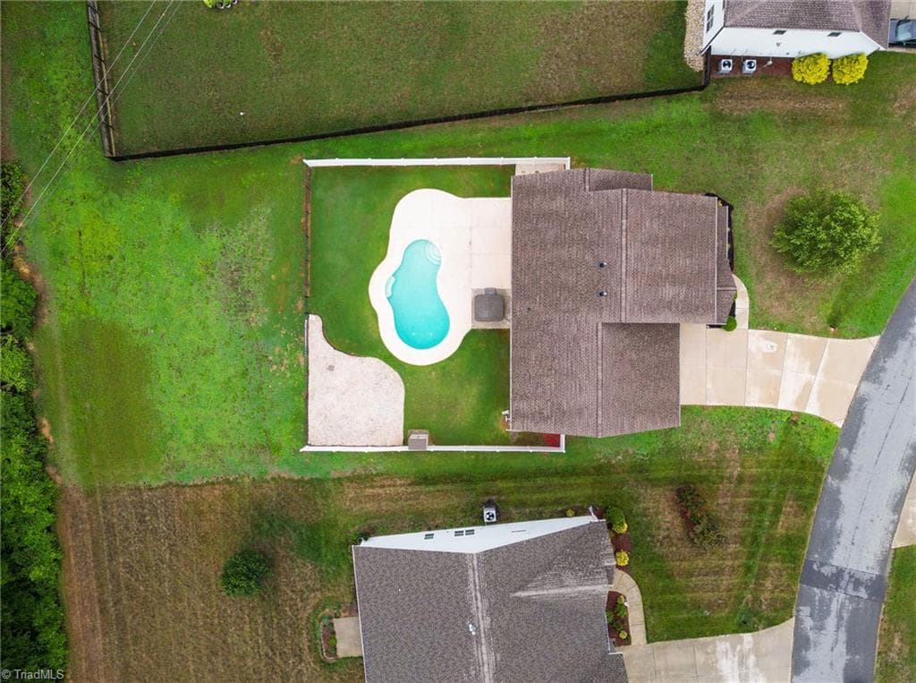 Stick/Site Built at 488 Dorchester Street, Clemmons NC 27012, photo 41 of 45