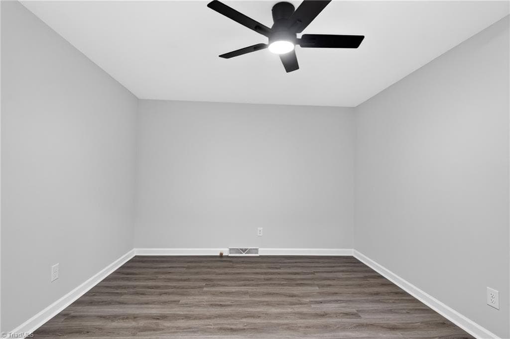 Stick/Site Built at 918 Beaumont Avenue, High Point NC 27260, photo 23 of 35