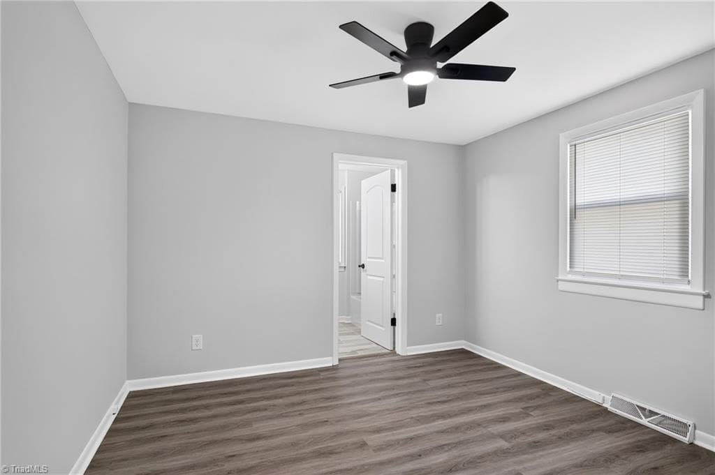 Stick/Site Built at 918 Beaumont Avenue, High Point NC 27260, photo 18 of 35