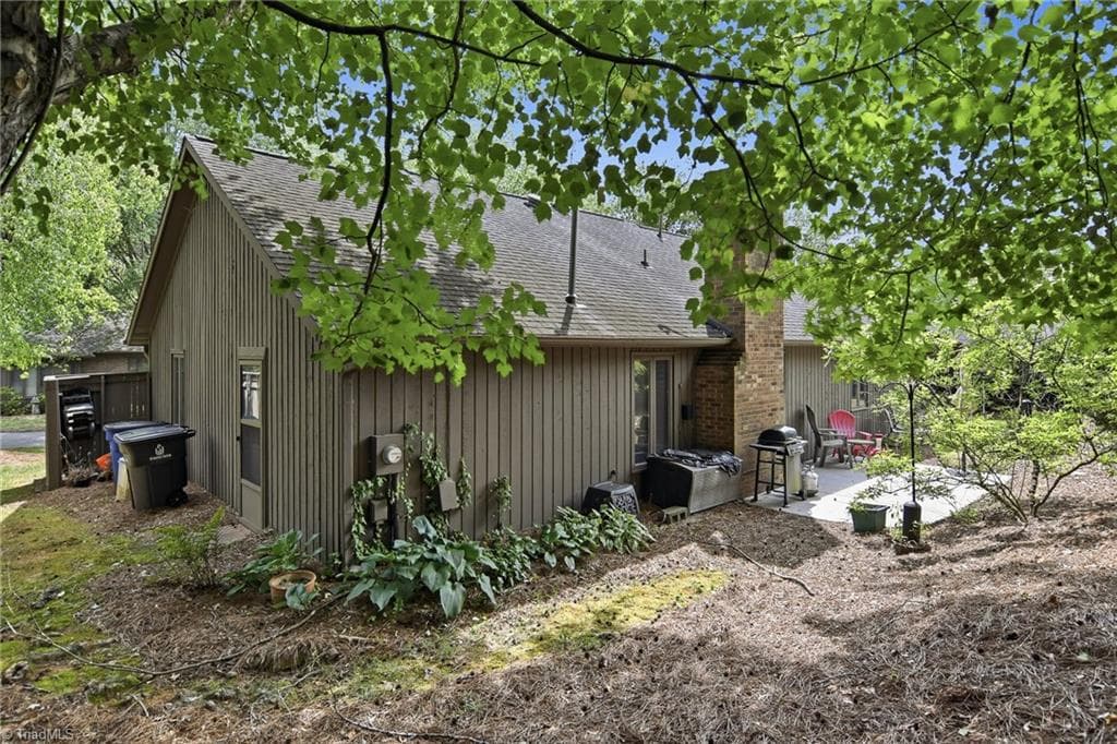Stick/Site Built at 228 Barrington Place, Winston-Salem NC 27104, Winston-Salem, photo 27 of 31